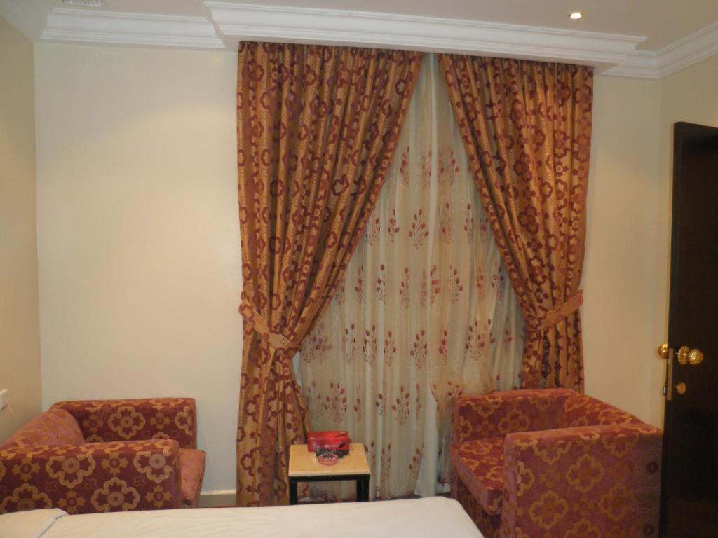 כוויית Marina Royal Hotel Suites חדר תמונה