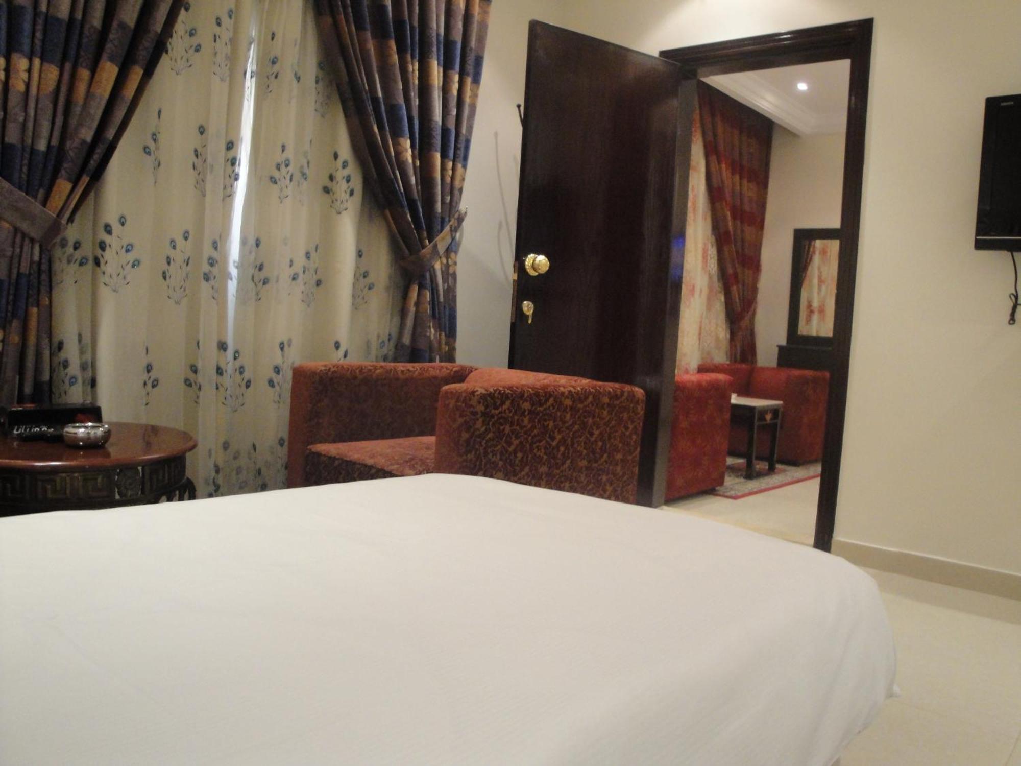 כוויית Marina Royal Hotel Suites מראה חיצוני תמונה