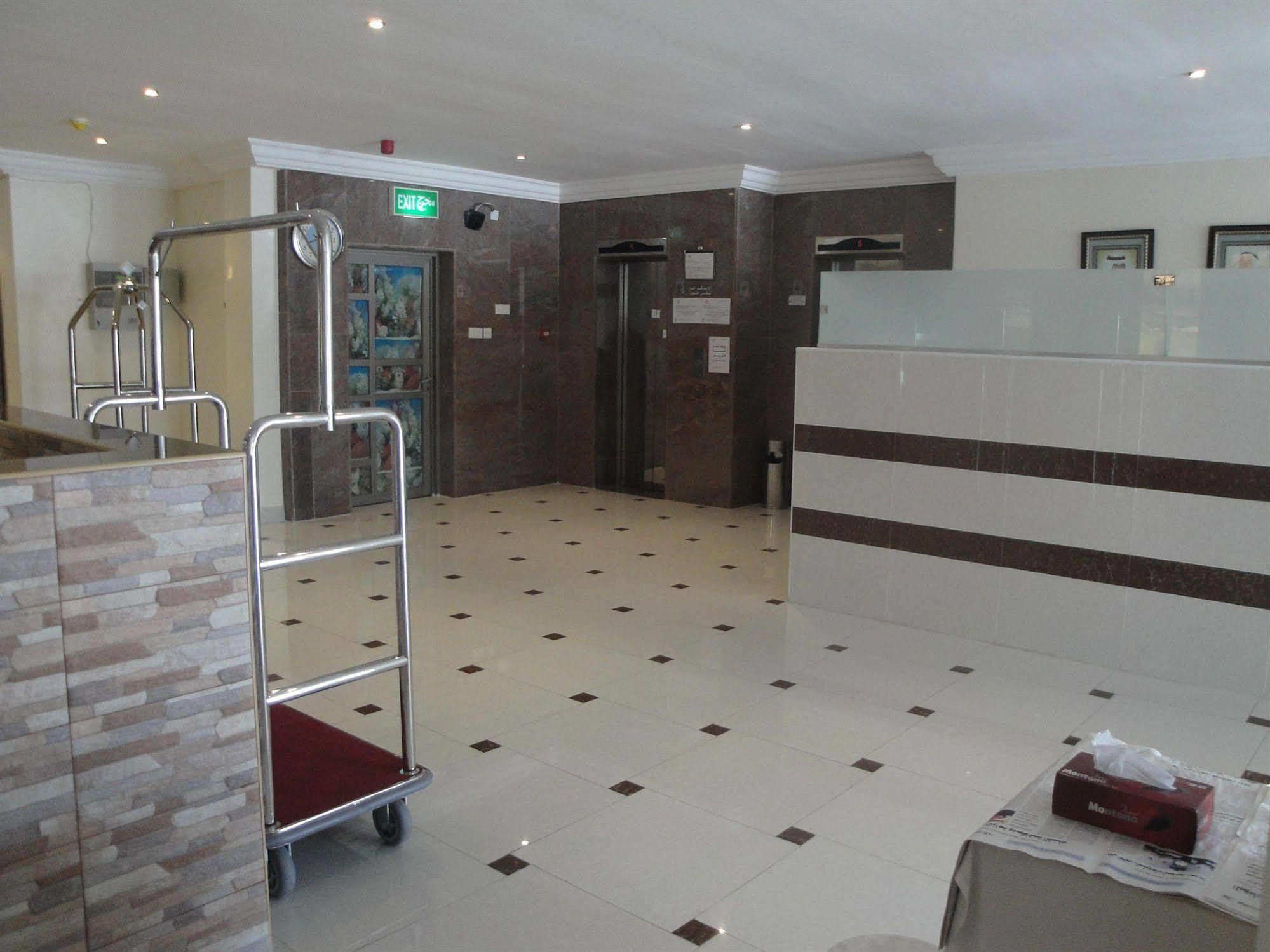 כוויית Marina Royal Hotel Suites מראה חיצוני תמונה