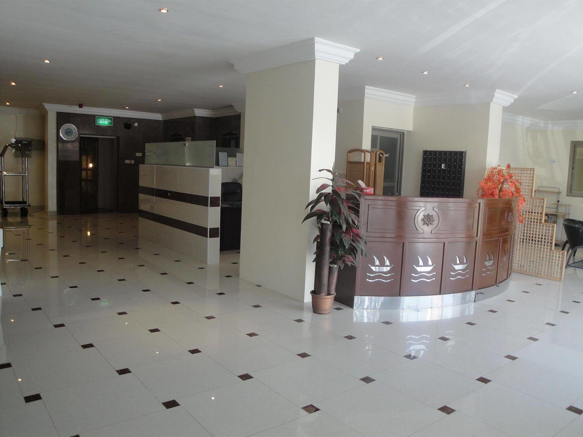 כוויית Marina Royal Hotel Suites מראה חיצוני תמונה